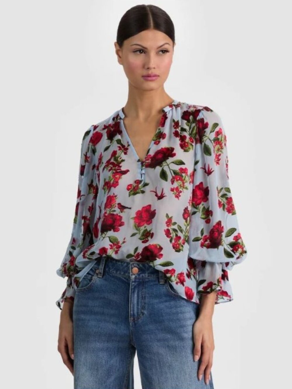Alice + Olivia Moranne American Beauty Carolina Blue Blouse Small NWT $395